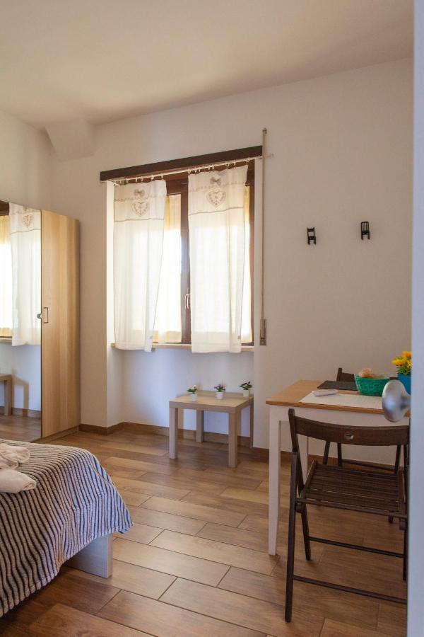B&B Da Roberto Napoli Eksteriør billede
